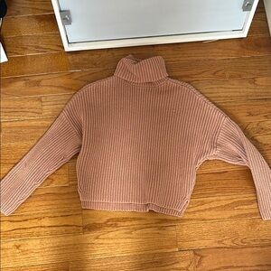 Women's Ribbed Turtleneck Sweater - Tan
